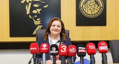 Burcu Köksal'dan flaş açıklama! Kılıçdaroğlu'nun ardından CHP'ye dönecek mi?